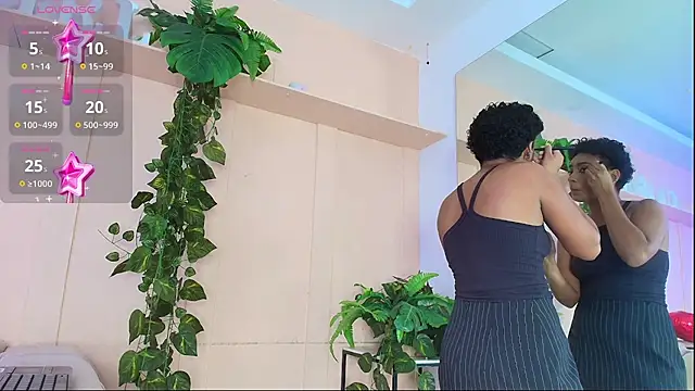 saray mardez online show from February 2025 12:27:01 PM