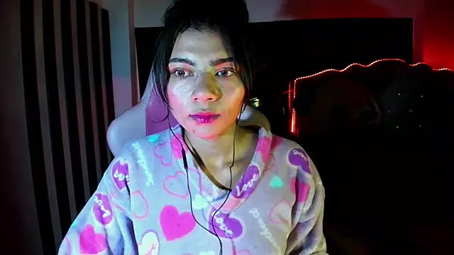 Lilithsabeth online show from June 2026 03:57:01 PM