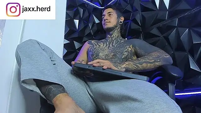 JAXXXONHERD online show from September 2025 12:18:01 PM