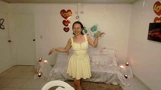Snapshot of lollita_23_ chatting on May 2026 08:24:01 PM lollita 23 online show from May 2026 08:24:01 PM