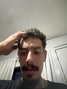 lukinha013 online show from March 2026 11:22:01 PM