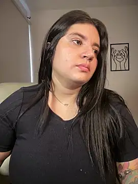 horny roomiess online show from February 2026 09:55:01 PM