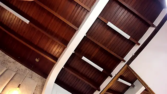 Victoria-Harper online show from March 2025 05:13:01 PM