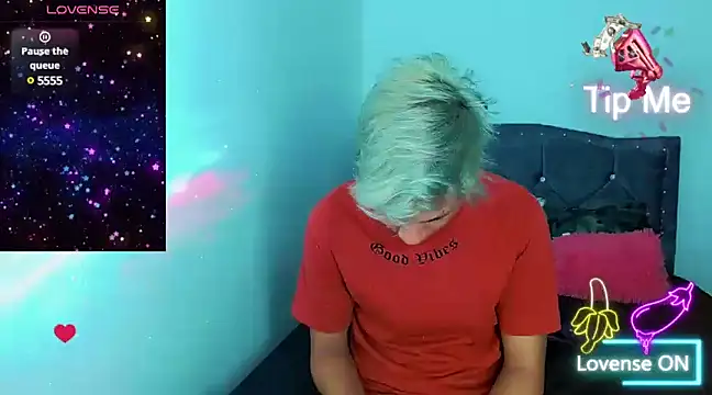 Liamscott  online show from January 2025 02:20:02 AM