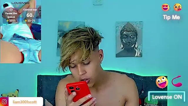 Liamscott  online show from December 2025 08:17:01 PM