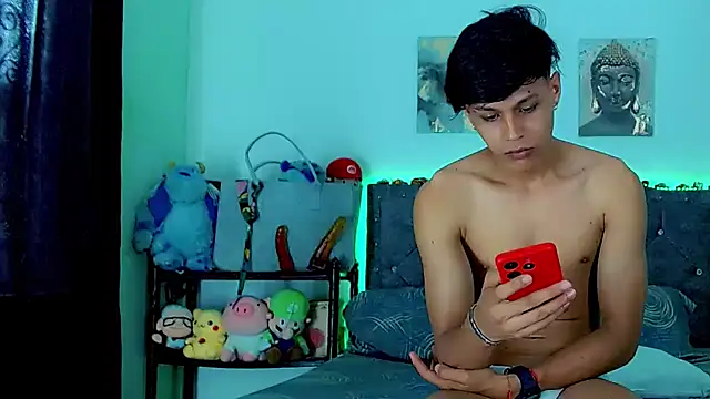 Liamscott  online show from February 2026 07:41:02 PM