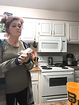 Snapshot of renegade_vyxxen chatting on December 2025 06:24:02 PM renegade vyxxen online show from December 2025 06:24:02 PM