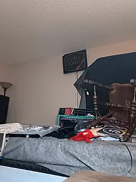 Snapshot of renegade_vyxxen chatting on December 2025 11:23:01 PM renegade vyxxen online show from December 2025 11:23:01 PM