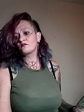 Snapshot of renegade_vyxxen chatting on February 2026 12:47:02 AM renegade vyxxen online show from February 2026 12:47:02 AM