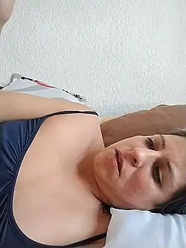 Snapshot of LucifernandaSw chatting on January 2025 06:49:01 PM LucifernandaSw online show from January 2025 06:49:01 PM