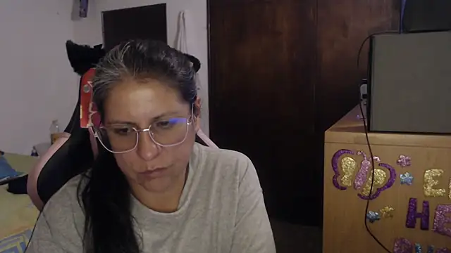 LucifernandaSw online show from June 2026 01:18:02 AM