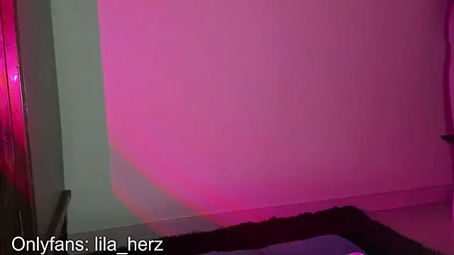 Snapshot of Liherz chatting on October 2025 05:02:02 AM Liherz online show from October 2025 05:02:02 AM