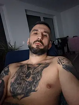 Snapshot of Mjuser666 chatting on December 2025 09:44:01 PM Mjuser666 online show from December 2025 09:44:01 PM