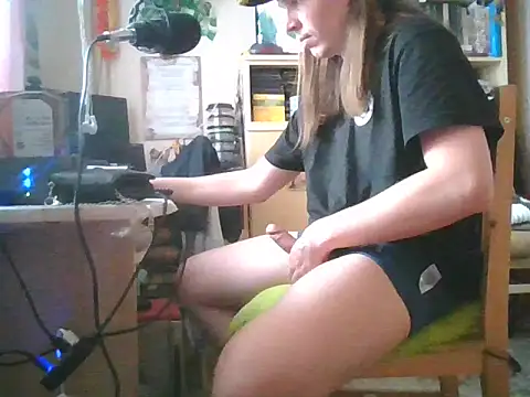 Davideksexy online show from June 2026 06:21:02 PM