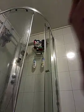 Snapshot of Machoviking1 chatting on September 2025 12:19:01 PM Machoviking1 online show from September 2025 12:19:01 PM