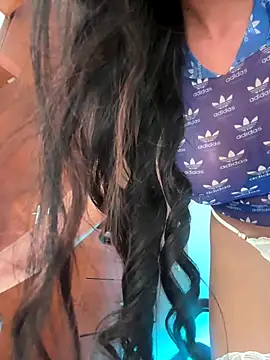 ivannapretyts online show from November 2025 04:00:02 PM