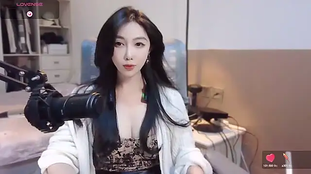 vyizh- online show from December 2024 08:00:01 AM