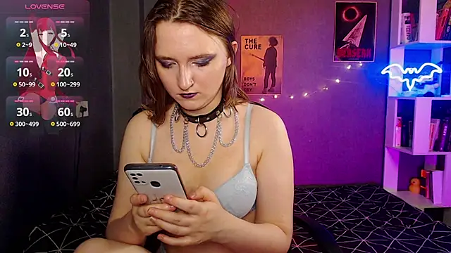 Snapshot of Viper_kiss chatting on July 2026 04:58:02 PM Viper kiss online show from July 2026 04:58:02 PM