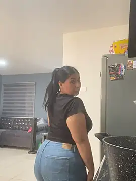 valentinesexx online show from December 2024 07:22:01 PM