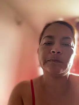 Snapshot of Jlo_69 chatting on January 2025 03:03:01 PM Jlo 69 online show from January 2025 03:03:01 PM