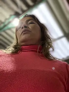 Snapshot of Jlo_69 chatting on March 2025 10:42:01 PM Jlo 69 online show from March 2025 10:42:01 PM