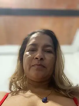 Snapshot of Jlo_69 chatting on May 2026 03:35:02 AM Jlo 69 online show from May 2026 03:35:02 AM