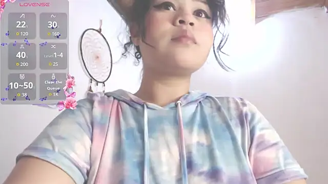 Amara18  online show from October 2025 10:15:01 AM