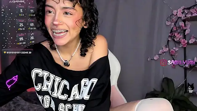 Snapshot of sami_monroe chatting on February 2026 12:32:02 PM sami monroe online show from February 2026 12:32:02 PM