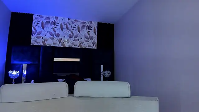 Amareto  online show from May 2026 11:17:01 AM