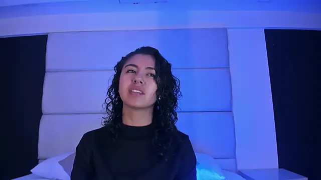 Amareto  online show from June 2026 11:49:02 AM