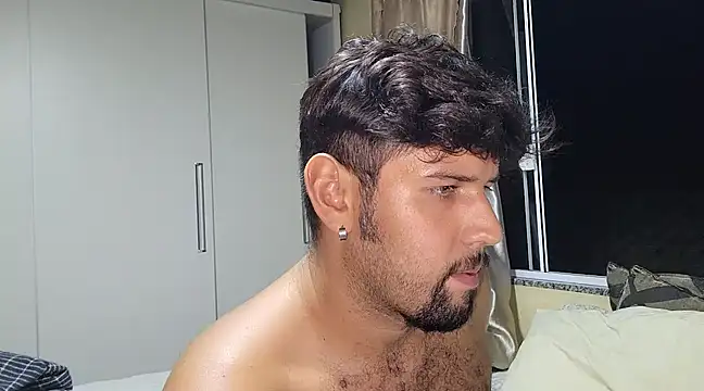 Snapshot of Luksmen chatting on December 2024 11:58:01 PM Luksmen online show from December 2024 11:58:01 PM