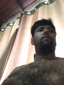 Snapshot of Luksmen chatting on December 2024 03:21:02 PM Luksmen online show from December 2024 03:21:02 PM