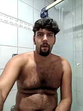 Snapshot of Luksmen chatting on December 2024 12:44:01 AM Luksmen online show from December 2024 12:44:01 AM