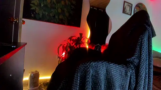 LatinMilk  online show from July 2026 03:57:02 AM