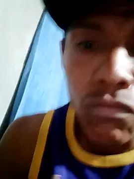 Snapshot of Moreno1813 chatting on February 2025 10:46:01 AM Moreno1813 online show from February 2025 10:46:01 AM