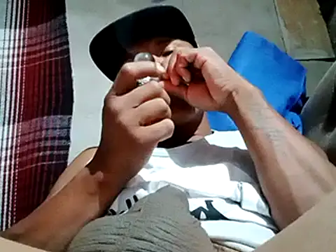 Snapshot of Moreno1813 chatting on February 2025 06:44:02 AM Moreno1813 online show from February 2025 06:44:02 AM