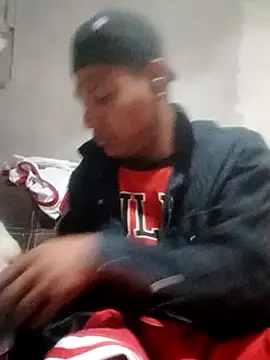 Snapshot of Moreno1813 chatting on March 2025 12:48:01 PM Moreno1813 online show from March 2025 12:48:01 PM