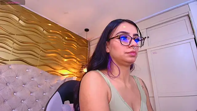 Snapshot of Andreita_Jones chatting on April 2026 11:56:02 AM Andreita Jones online show from April 2026 11:56:02 AM