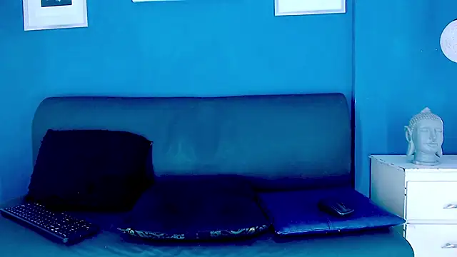 Snapshot of ricky_vill_ chatting on January 2025 10:05:01 AM ricky vill online show from January 2025 10:05:01 AM