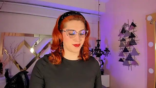 Juliana Saenzz online show from March 2025 12:24:01 PM