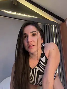 Victoria-And1 online show from January 2025 05:01:01 AM