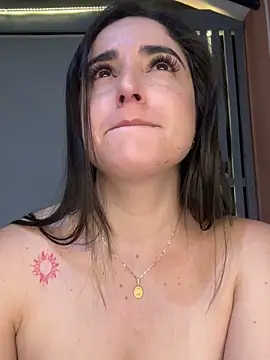 Victoria-And1 online show from March 2025 05:00:01 AM