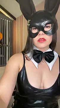 Victoria-And1 online show from November 2025 01:18:02 AM