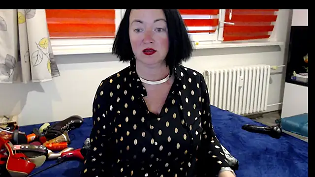 Alexie33 online show from July 2026 10:51:01 AM