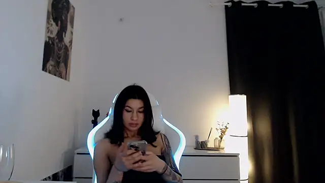 Simply the best online show from January 2025 04:27:02 PM