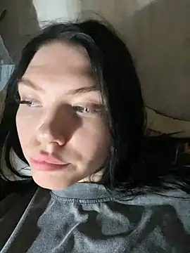 Snapshot of Lisaaa_Alisa chatting on January 2025 06:14:01 PM Lisaaa Alisa online show from January 2025 06:14:01 PM