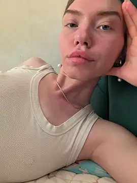 Lisaaa Alisa online show from May 2026 12:05:01 AM