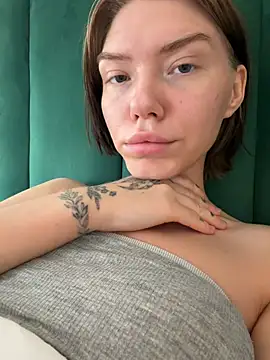 Lisaaa Alisa online show from July 2026 12:31:02 PM