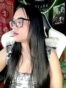 Janna mnt online show from December 2025 04:33:02 AM