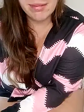 Snapshot of FrancaiseLynne chatting on September 2025 08:52:02 PM FrancaiseLynne online show from September 2025 08:52:02 PM